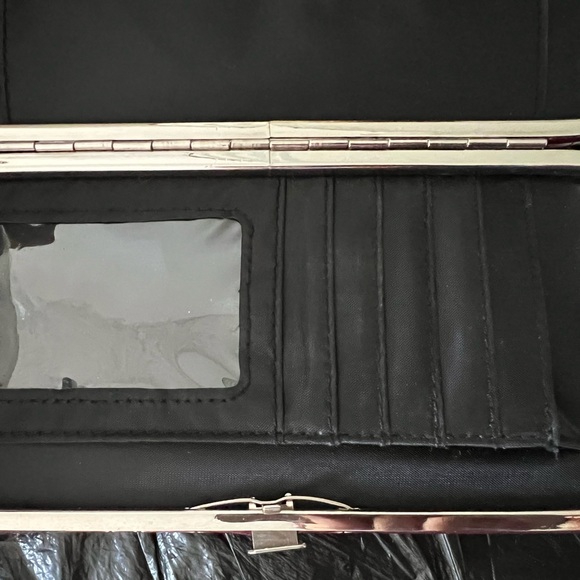 Buxton Floral Bouquet Christian Wallet - Picture 2 of 7